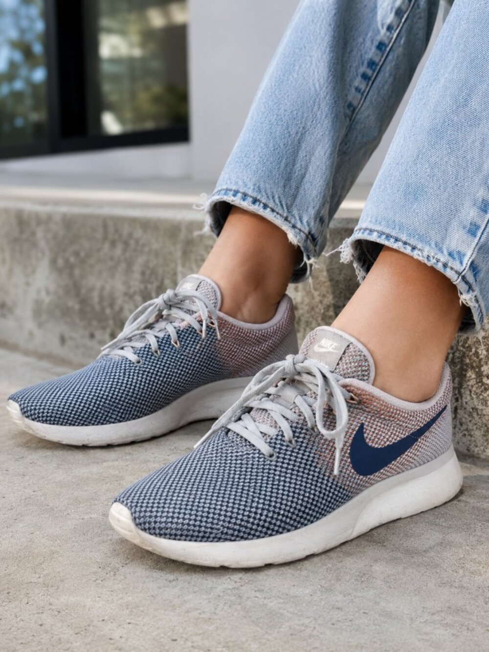 Nike Tanjun Racer Red White Blue Sneakers Womens 8.5 Running Shoes Casual